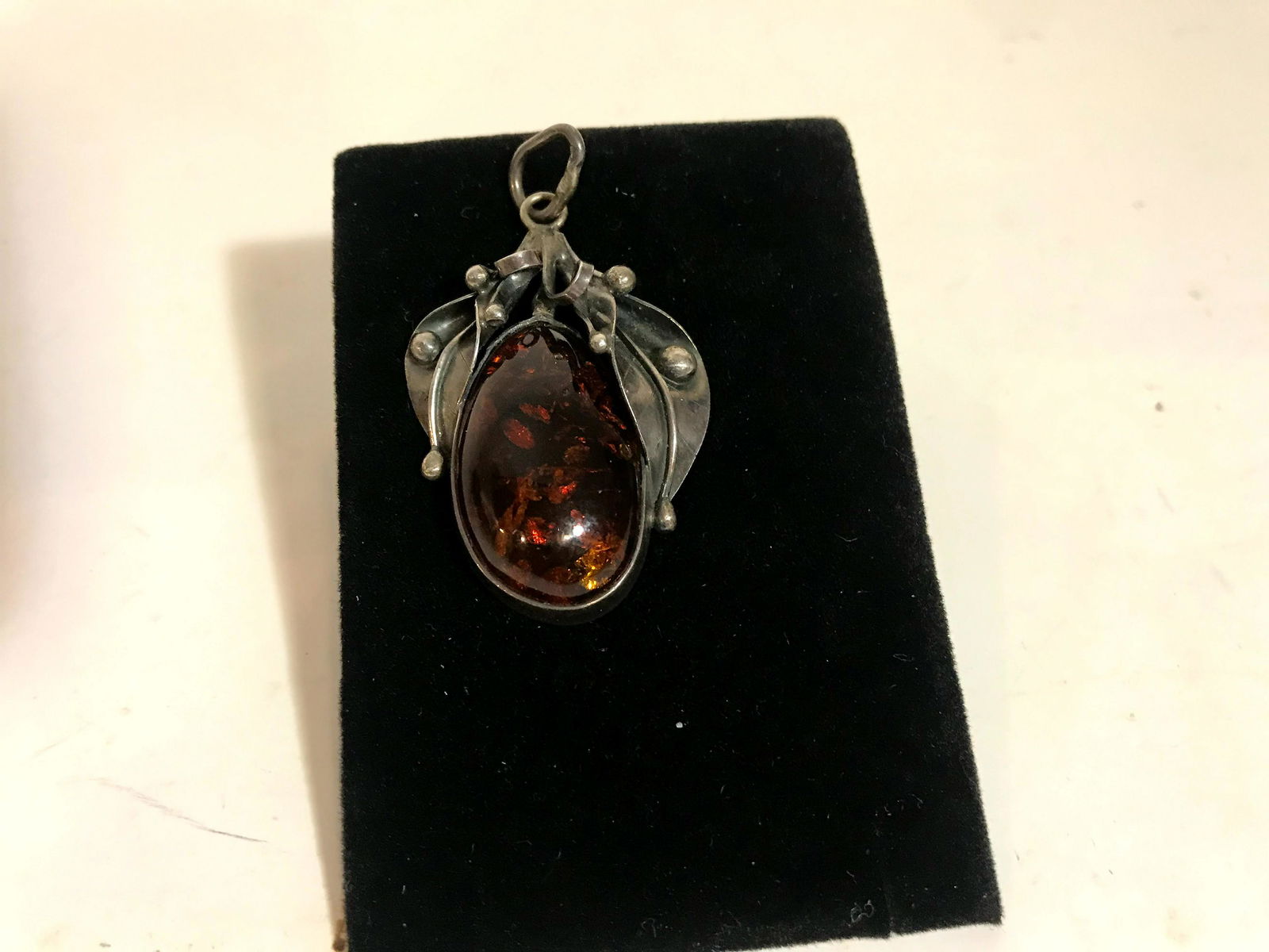 Vintage Amber Cabochon Sterling Pendant Leaf (1 of 3)