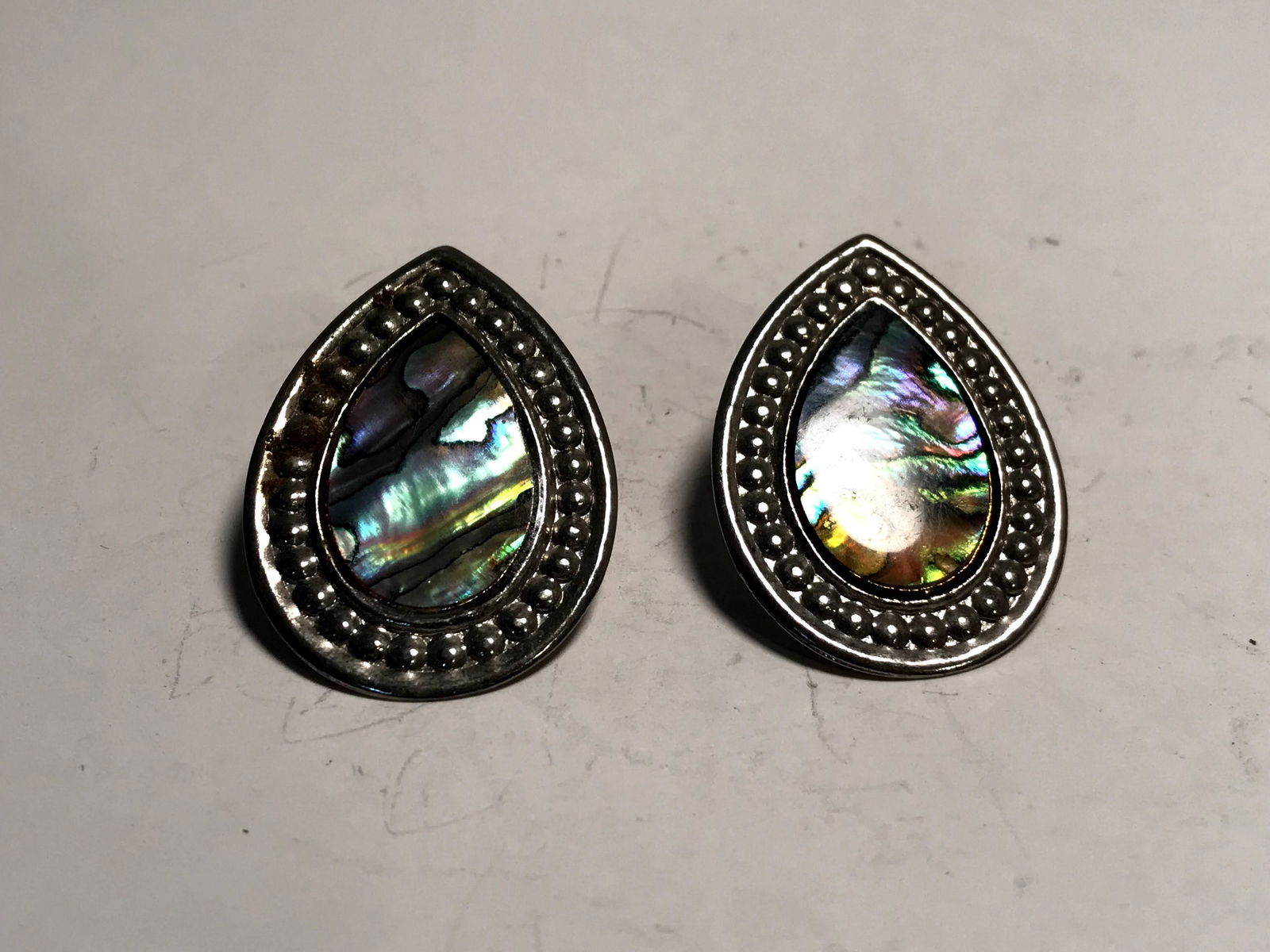 Vintage Alpaca Mexico Abalone Teardrop earrings (1 of 4)