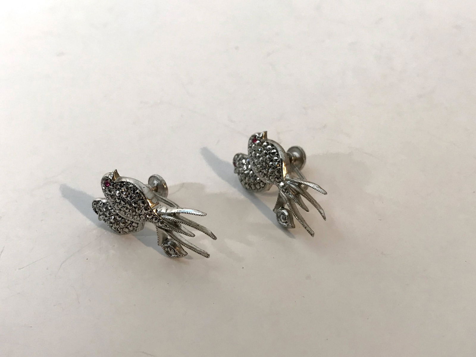 Beautiful Vintage Art Deco Marcasite Sterling Silver: Beautiful Vintage Art Deco Marcasite Sterling Silver Bird Screwback Earrings Please view all photos as they are part of the description and condition of this Item, Feel free to contact me with questio