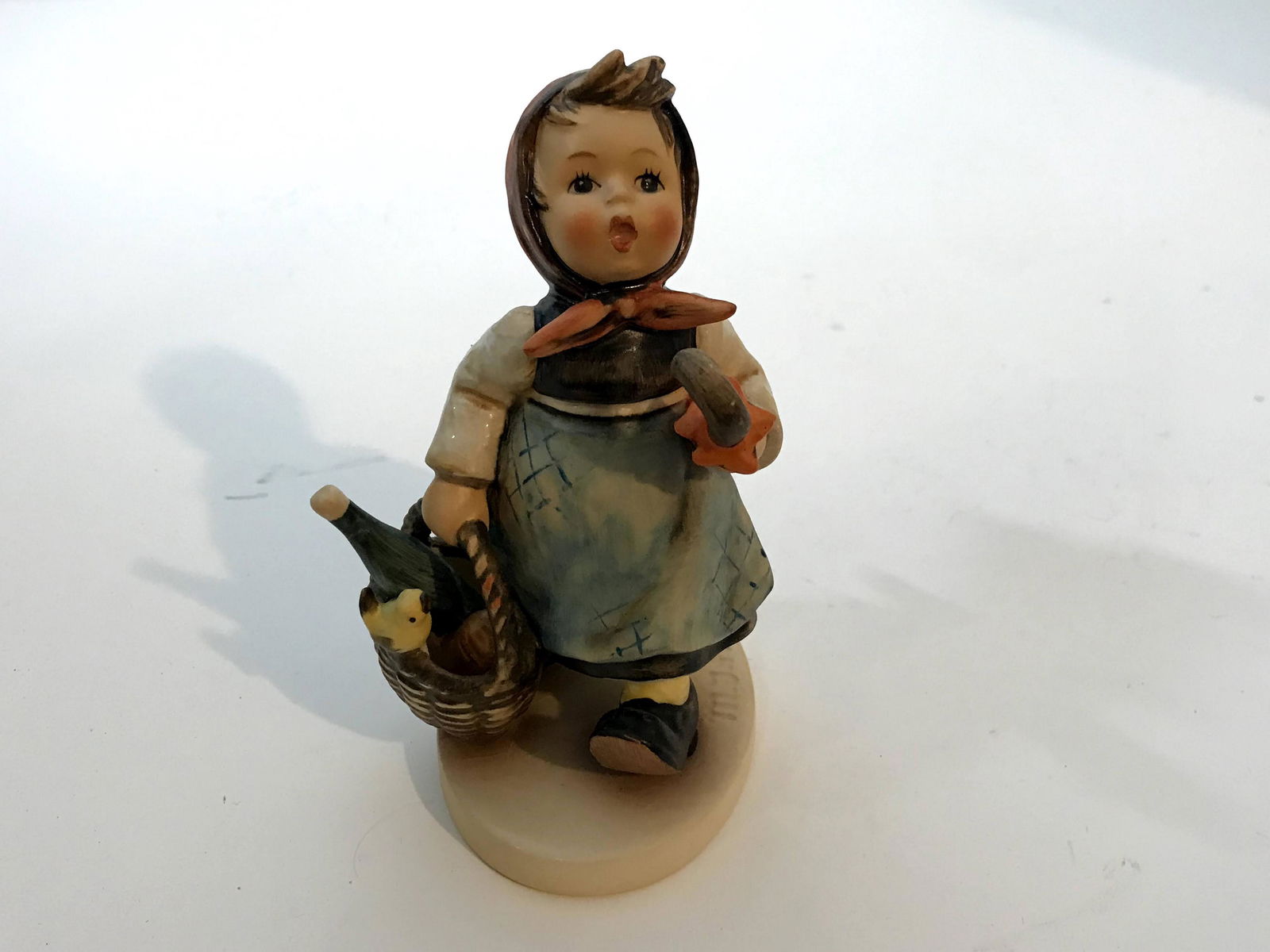 Goebel Hummel Figurine Visiting an Invalid HUM 382: Goebel Hummel Figurine Visiting an Invalid HUM 382 Please view all photos as they are part of the description and condition of this Item, Feel free to contact me with questions or picture requests!. U