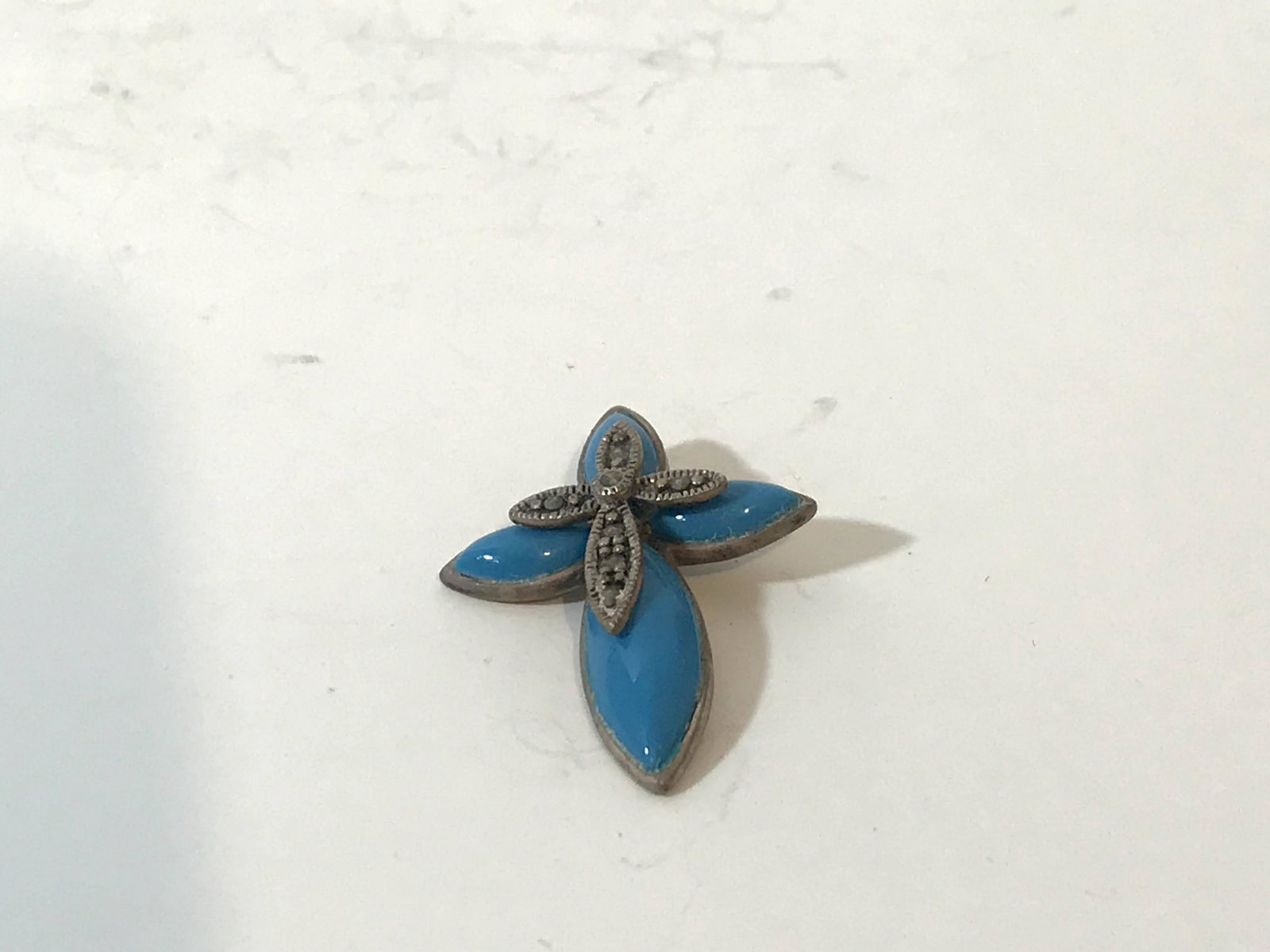 Turquoise 925 Sterling Silver marcasite Cross Pendant 1: Turquoise 925 Sterling Silver marcasite Cross Pendant 1 3/8" Please view all photos as they are part of the description and condition of this Item, Feel free to contact me with questions or picture re