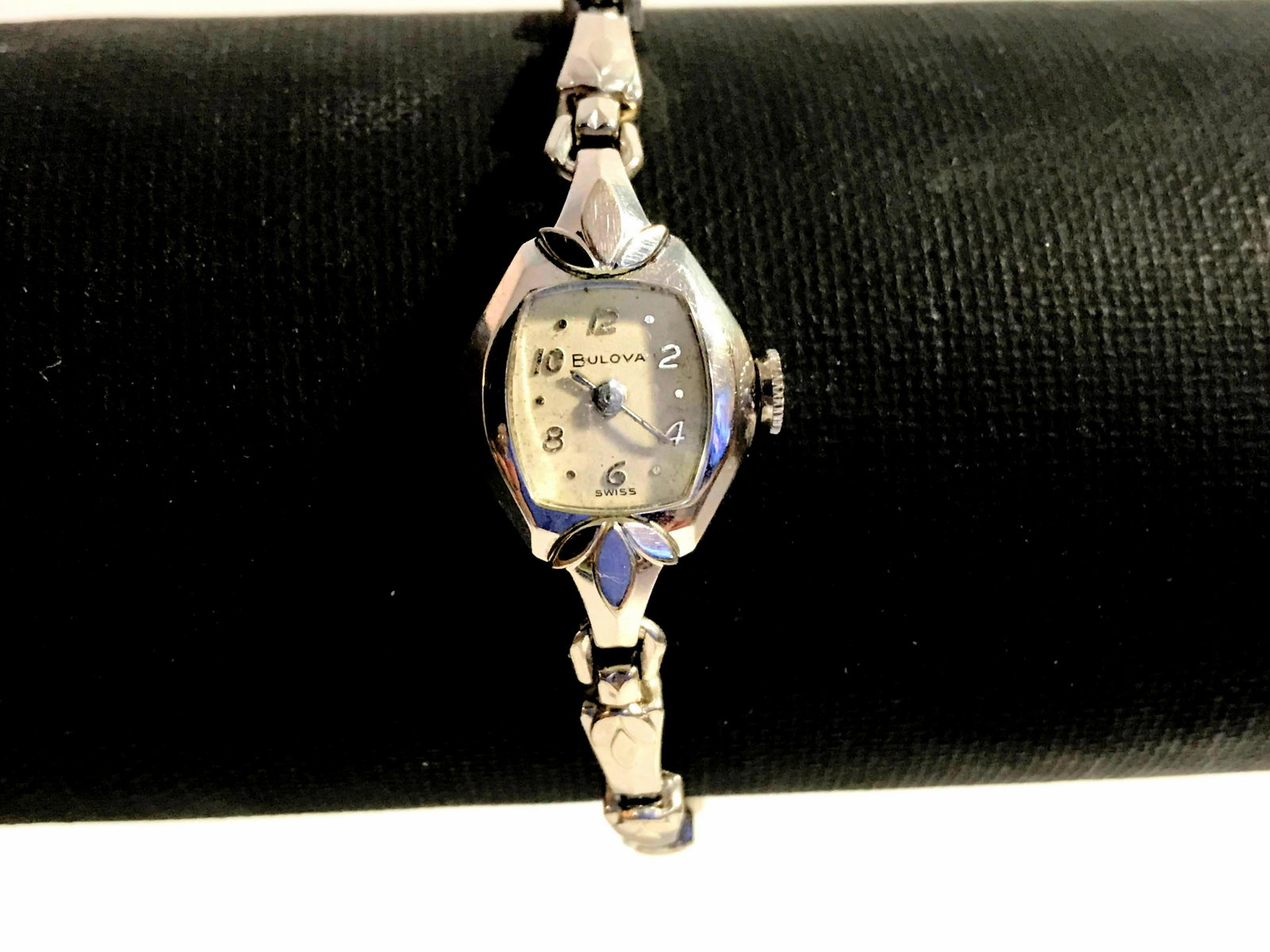 Vintage Bulova 10K Rolled White Gold Plated: Vintage Bulova 10K Rolled White Gold Plated WomenÃƒÂƒÃ‚ÂƒÃƒÂ‚Ã‚ÂƒÃƒÂƒÃ‚Â‚ÃƒÂ‚Ã‚ÂƒÃƒÂƒÃ‚ÂƒÃƒÂ‚Ã‚Â‚ÃƒÂƒÃ‚Â‚ÃƒÂ‚Ã‚ÂƒÃƒÂƒ