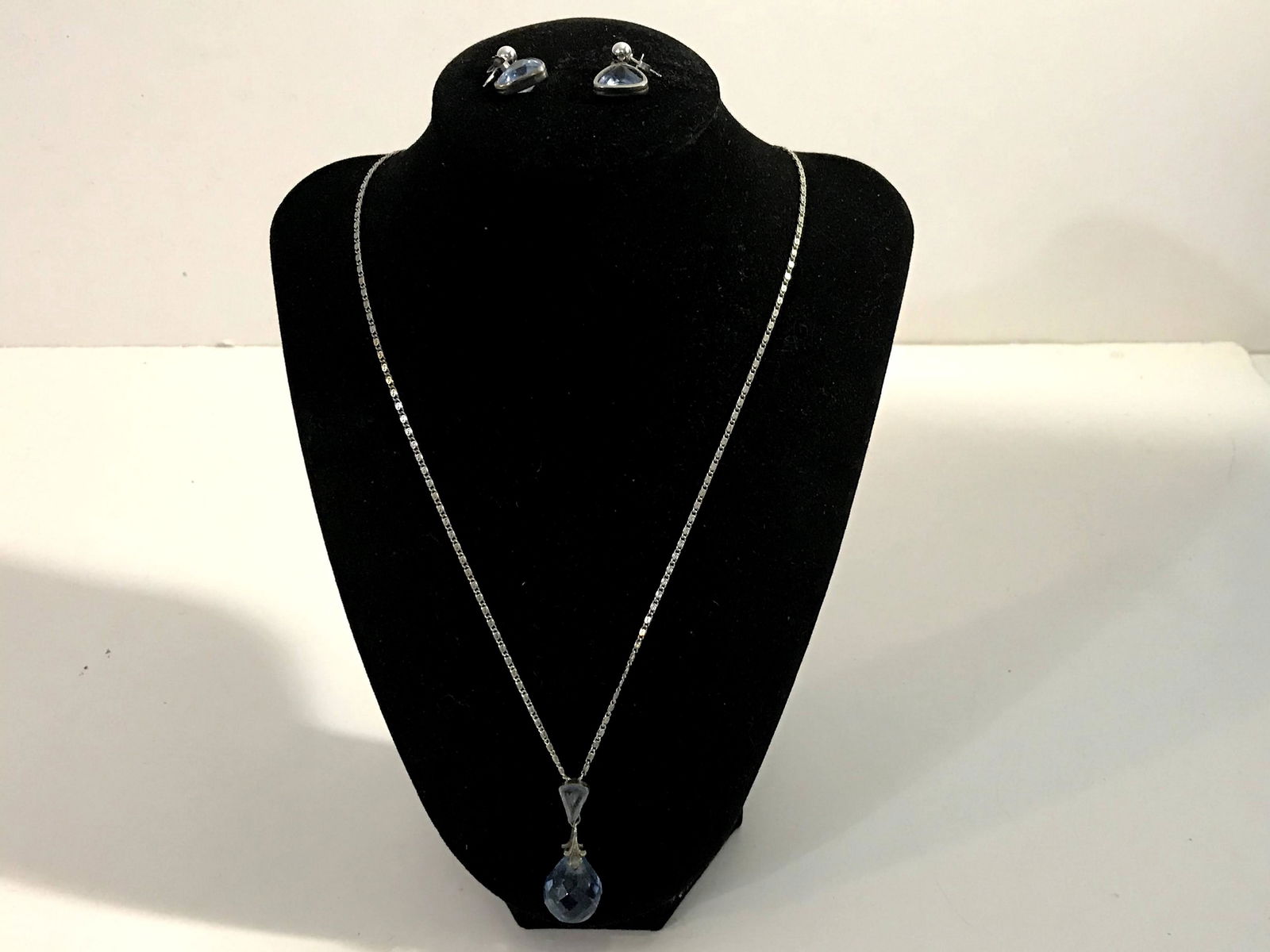 Blue Topaz Gemstone 925 Sterling Silver Jewelry Pendant (1 of 4)