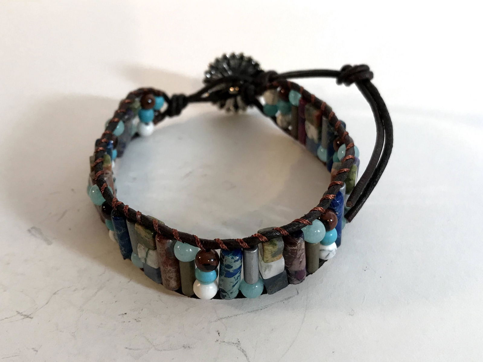Vintage Navajo Beaded Bracelet 2 3/8" (1 of 3)
