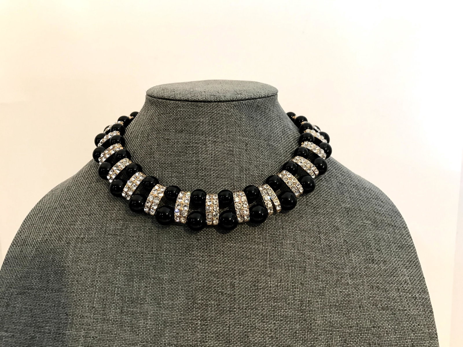 Vintage Black Beaded Rhinestone Choker Necklace 11": Vintage Black Beaded Rhinestone Choker Necklace 11" Please view all photos as they are part of the description and condition of this Item, Feel free to contact me with questions or picture requests! U