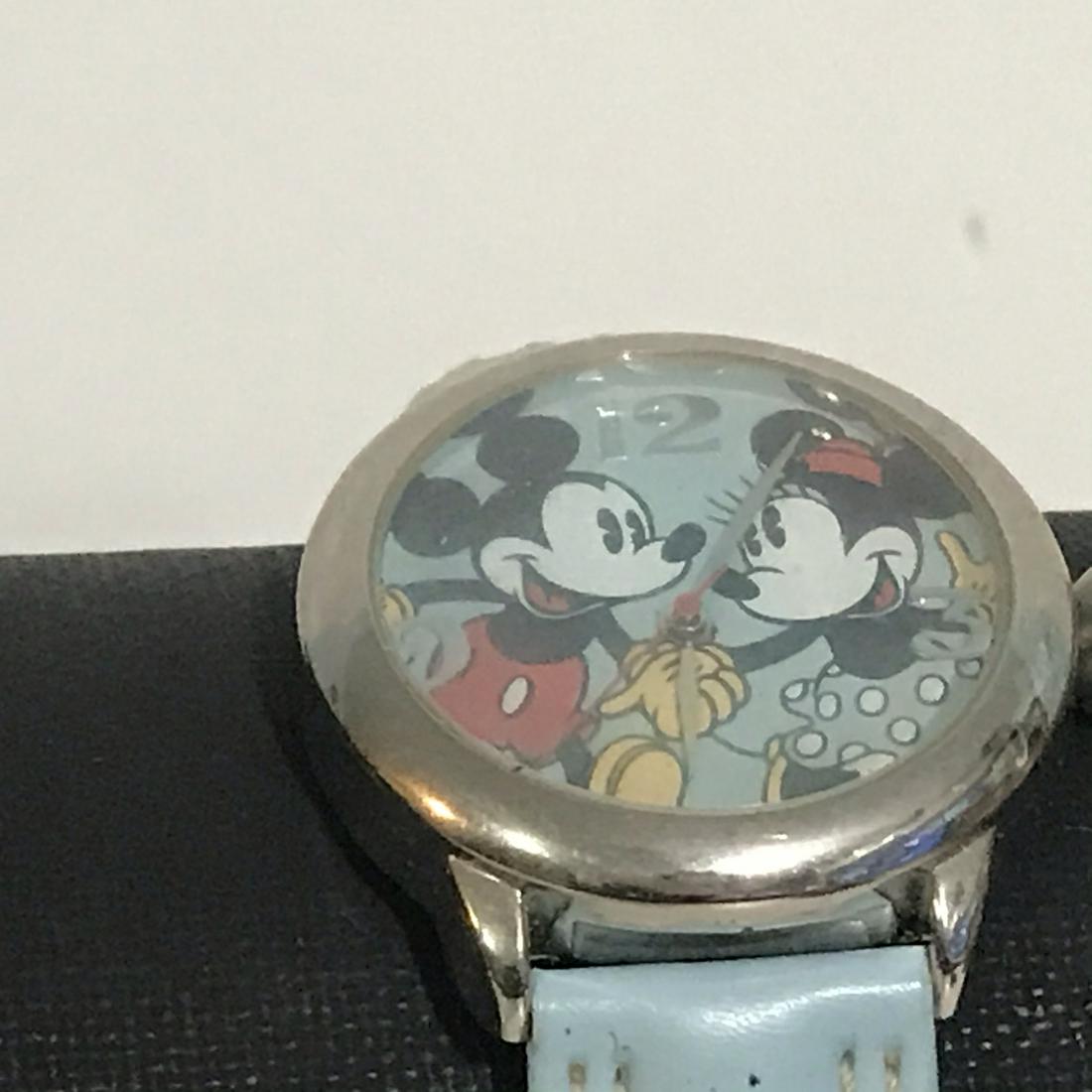 Disney Special Edition Mickey & Minnie Mouse Watch (1 of 4)