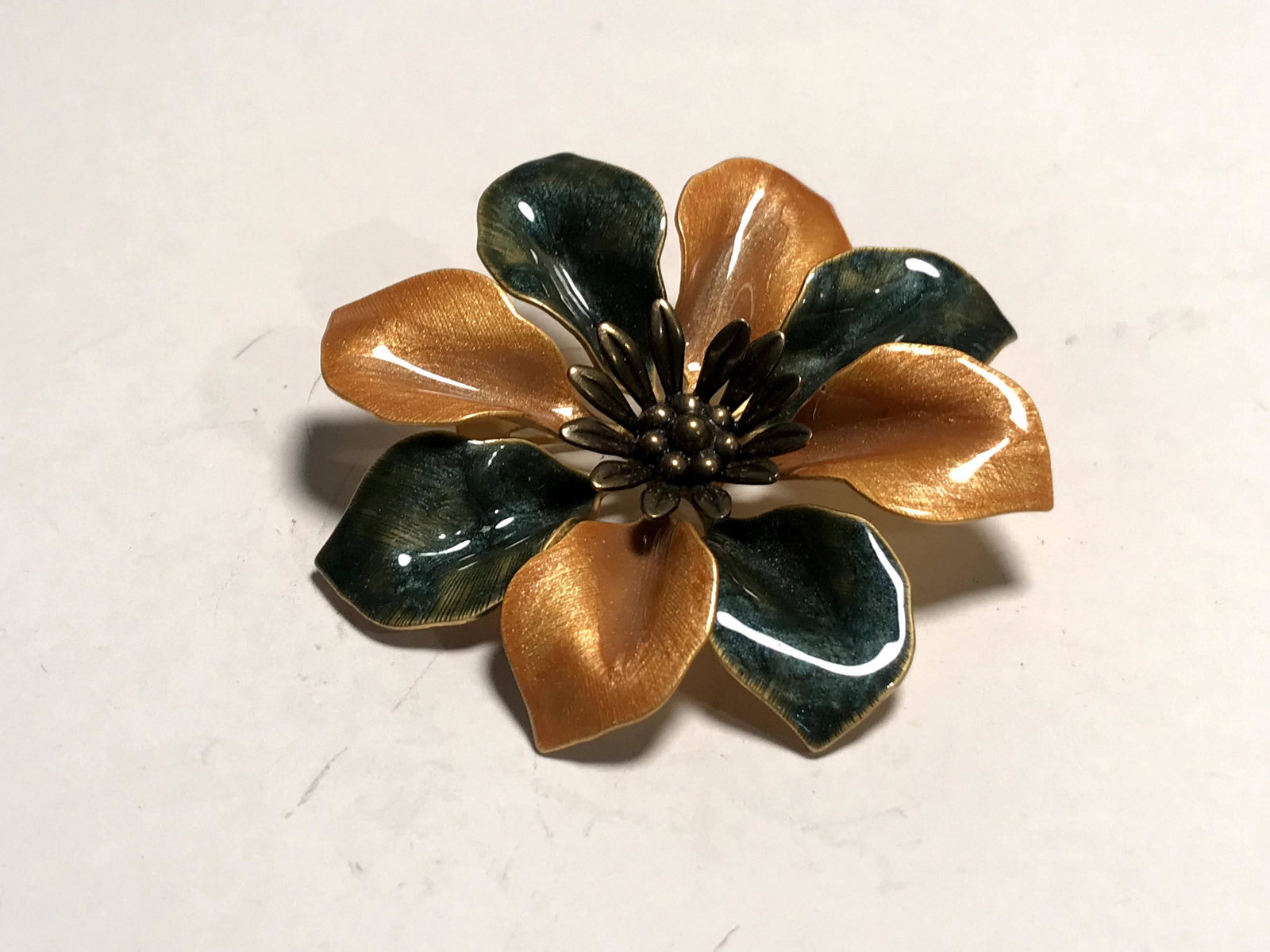 Vintage Enamel Flower Brooch 2 1/2" (1 of 4)
