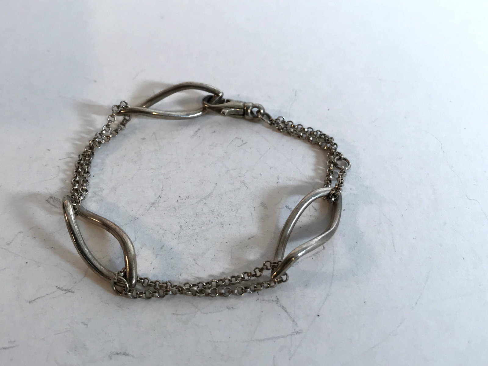 Vintage Sterling Silver Twist Bracelet 2 1/4" (1 of 4)