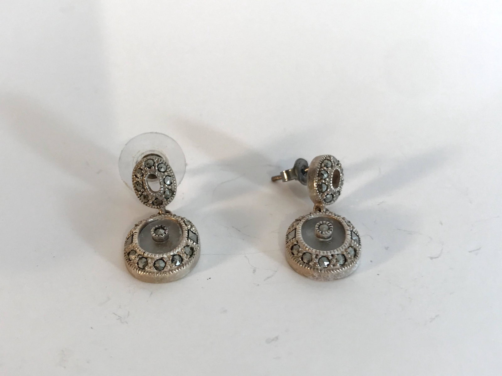 Vintage Sterling Silver Marcasite JJ Earrings: Vintage Sterling Silver Marcasite JJ Earrings Please view all photos as they are part of the description and condition of this Item, Feel free to contact me with questions or picture requests! Used It