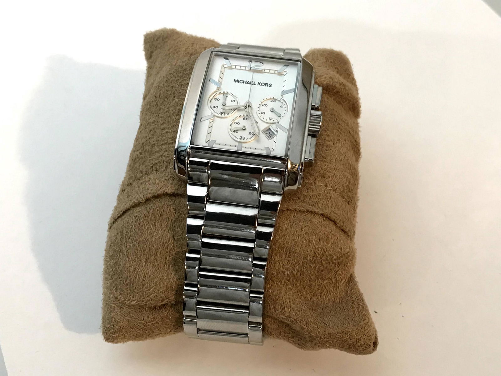 Michael Kors Men's Watch Silver Tone (1 of 5)