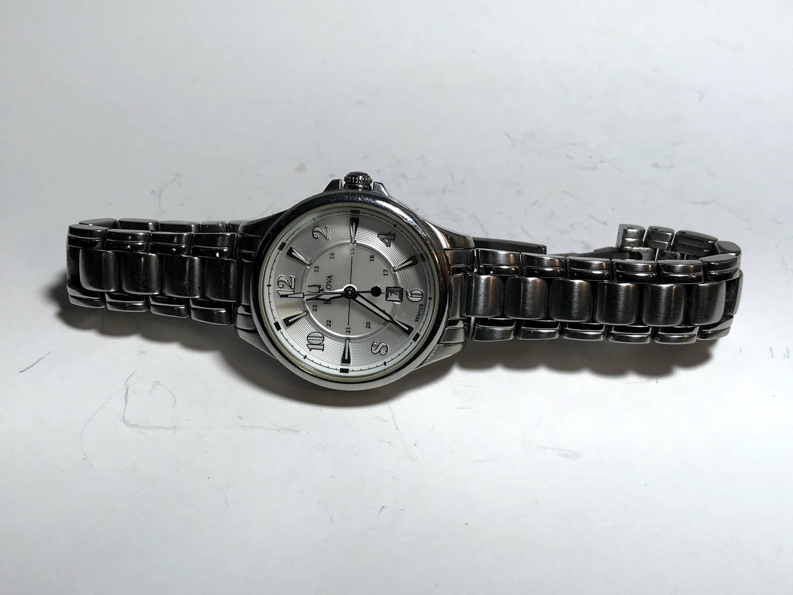 bulova ladies vintage Mother Of Pearl Face Works Great: bulova ladies vintage Mother Of Pearl Face Works Great Please view all photos as they are part of the description and condition of this Item, Feel free to contact me with questions or picture requests