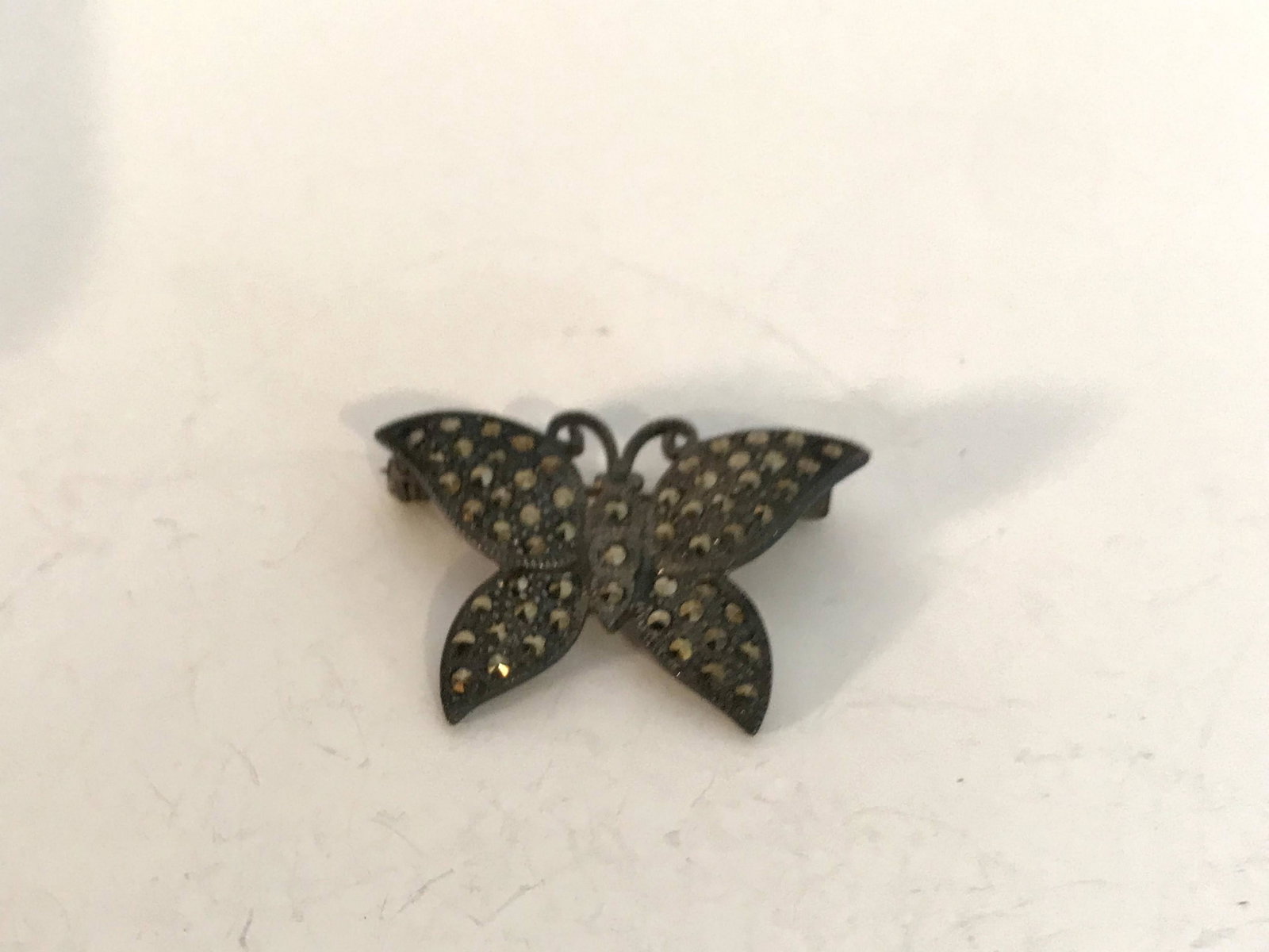 Vintage Sterling Butterfly Marcasite Brooch: Vintage Sterling Butterfly Marcasite Brooch Please view all photos as they are part of the description and condition of this Item, Feel free to contact me with questions or picture requests! Used Item
