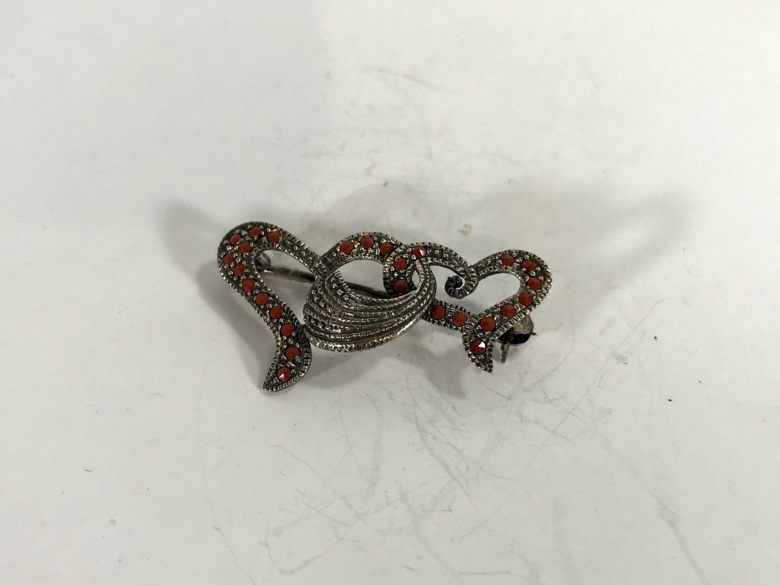 Vintage Sterling Silver Marcasite Mom Brooch: Vintage Sterling Silver Marcasite Mom BroochPlease view all photos as they are part of the description and condition of this Item, Feel free to contact me with questions or picture requests! Used Item