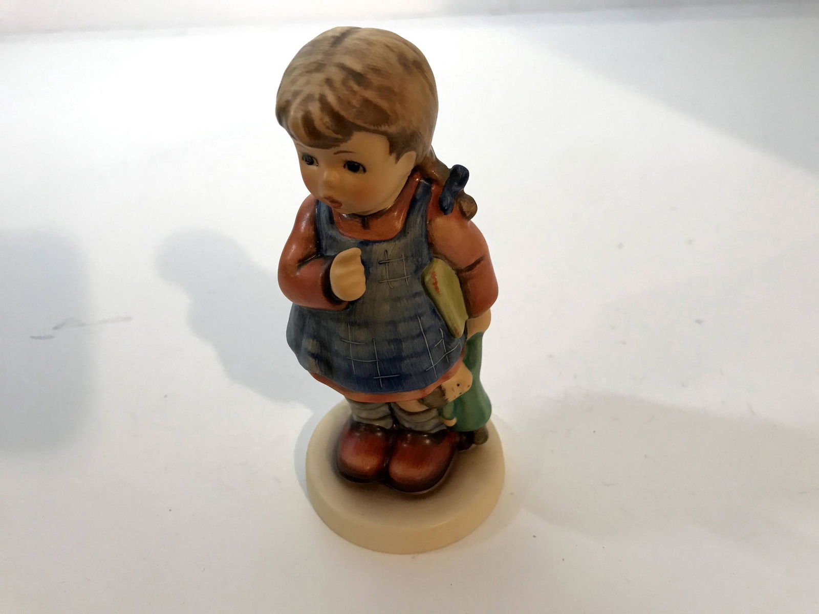 Vintage Hummel Goebel I Wonder Figurine Germany # 486 (1 of 5)
