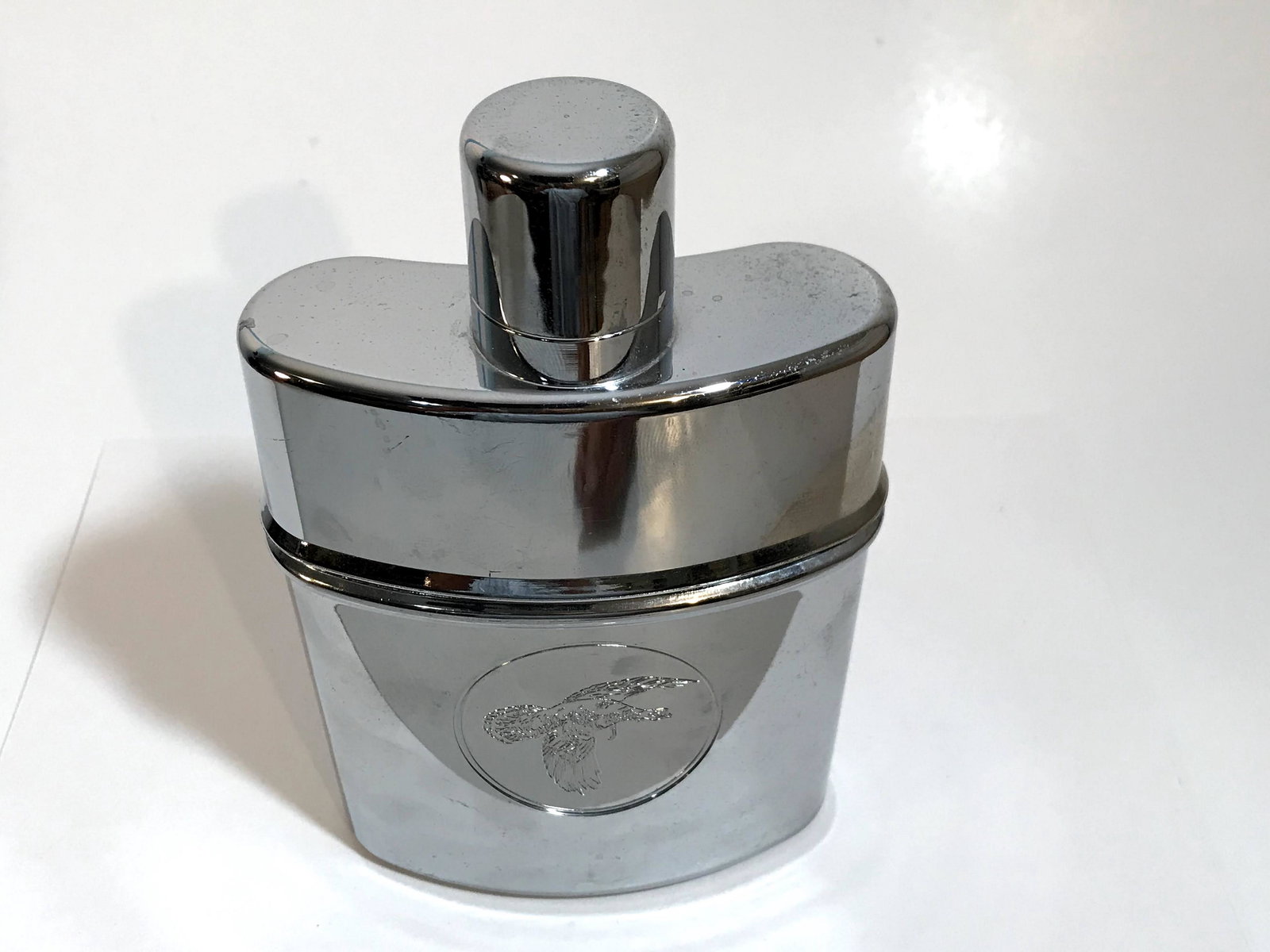 Vintage Wild Turkey Flask: Vintage Wild Turkey Flask Please view all photos as they are part of the description and condition of this Item, Feel free to contact me with questions or picture requests! Used Item AS IS