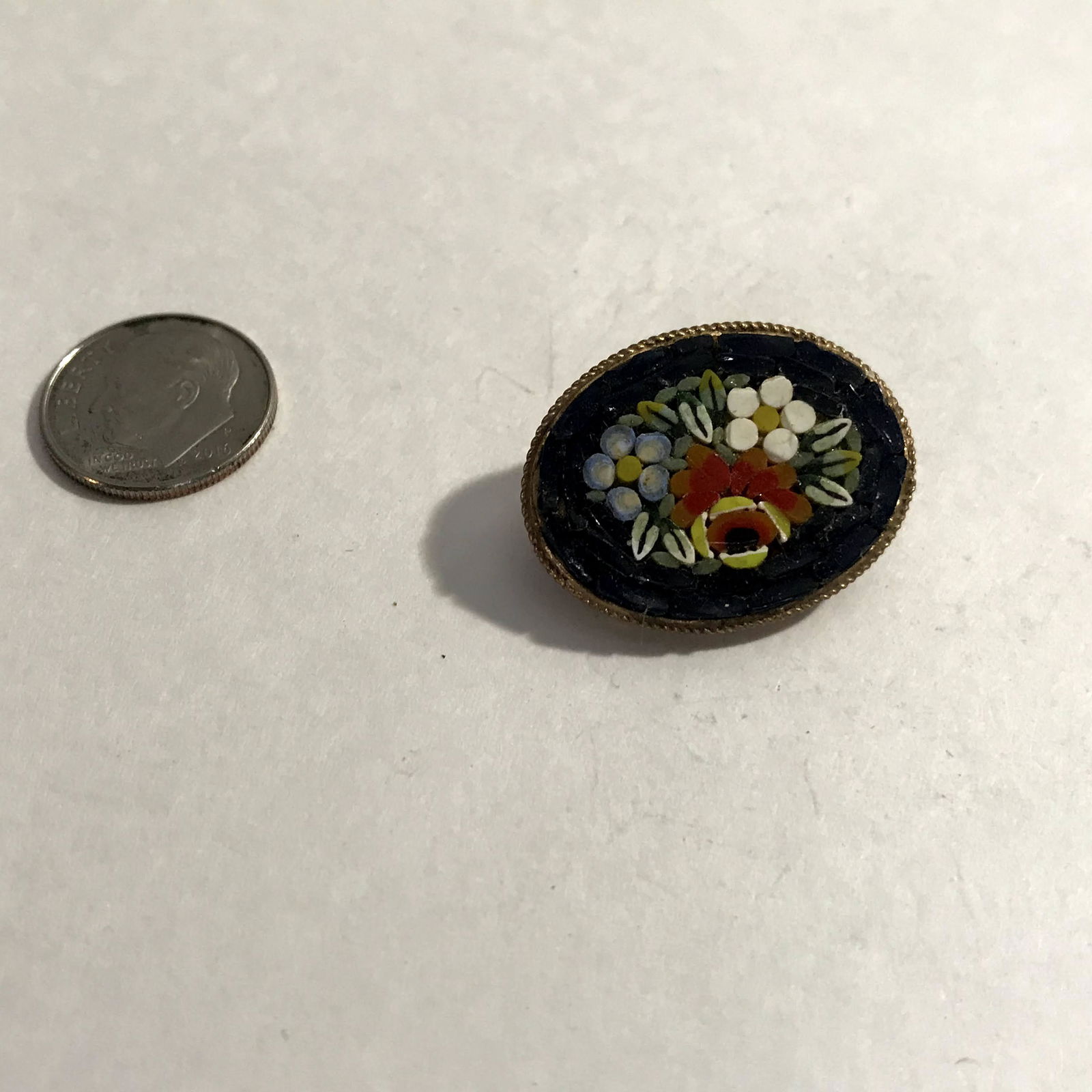 Vintage Beautiful Gold Tone Italian Micro Mosaic Flower (1 of 2)
