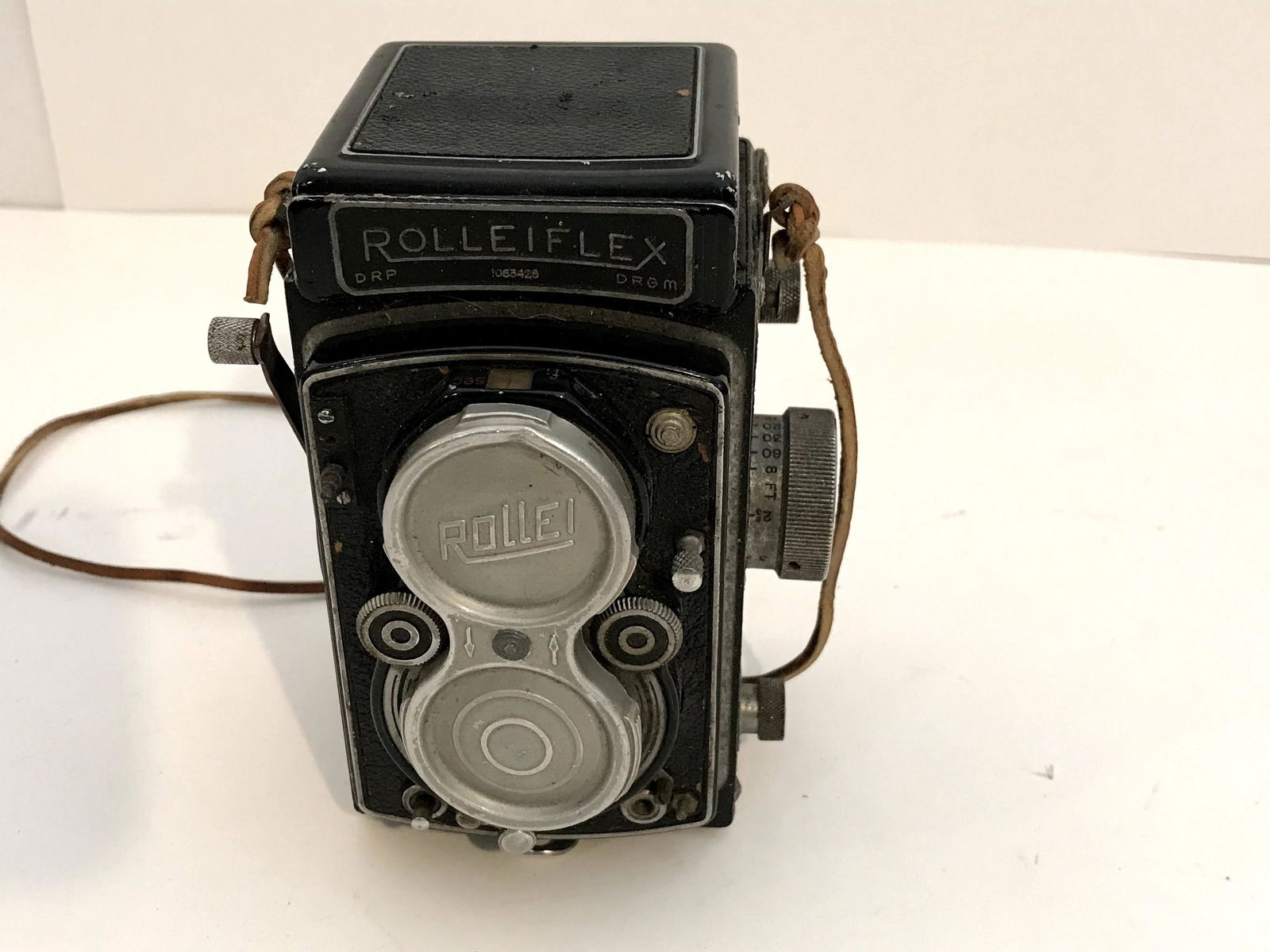 Rolleiflex DRP DRGM Carl Zeiss Jena Tessar 3.5 / 7.5cm: Rolleiflex DRP DRGM Carl Zeiss Jena Tessar 3.5 / 7.5cm Works Please view all photos as they are part of the description and condition of this Item, Feel free to contact me with questions or picture re
