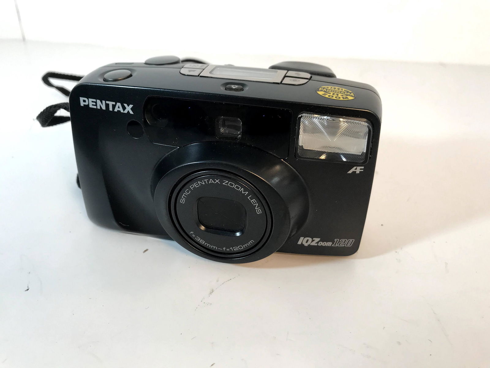 Pentax IQ Zoom 120 Point & Shoot 35mm Film Camera Dec 12, 2021 Annzstiques Auction House in NY