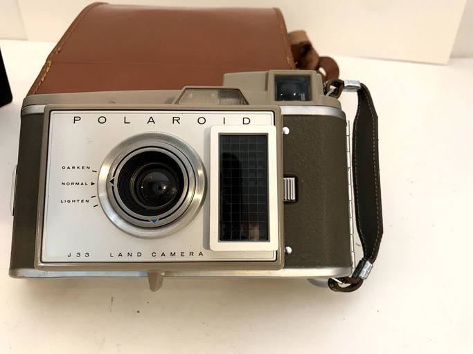 polaroid electric eye land camera model j33