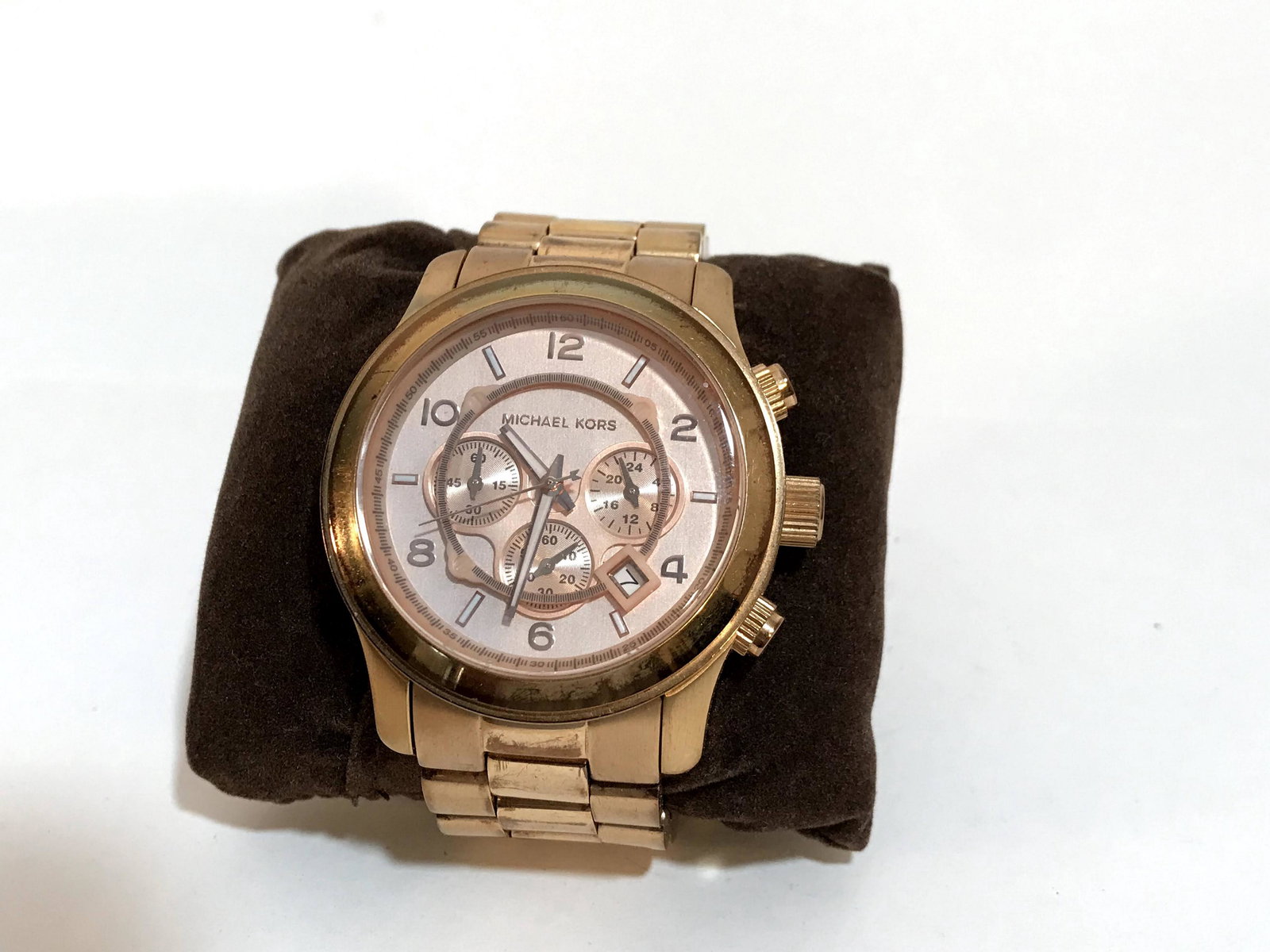 Michael Kors Mens Classic Rose Gold Oversized (1 of 7)