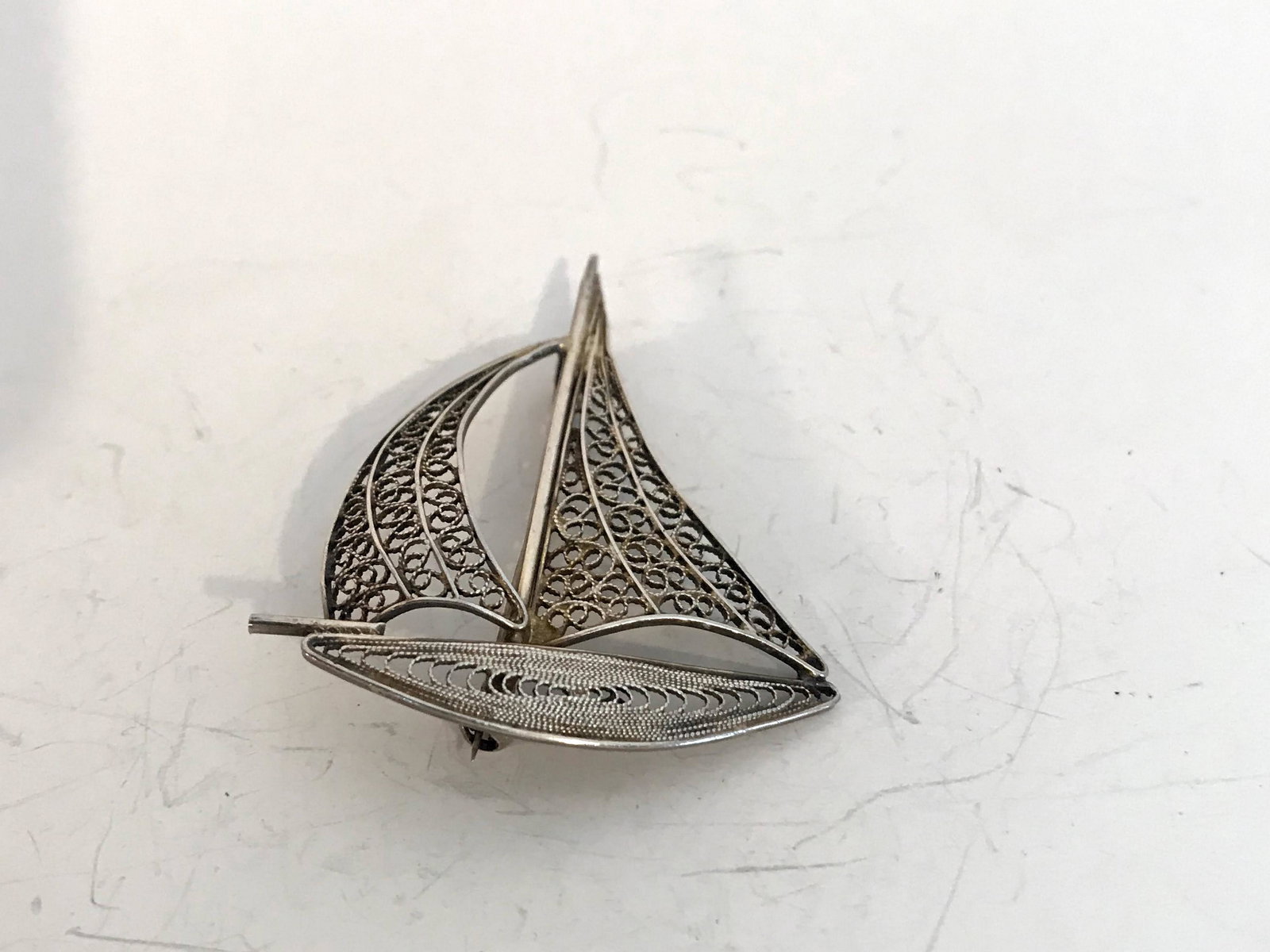 Vintage 800 Silver Filigree SHIP Boat Sail Pin Brooch (1 of 5)