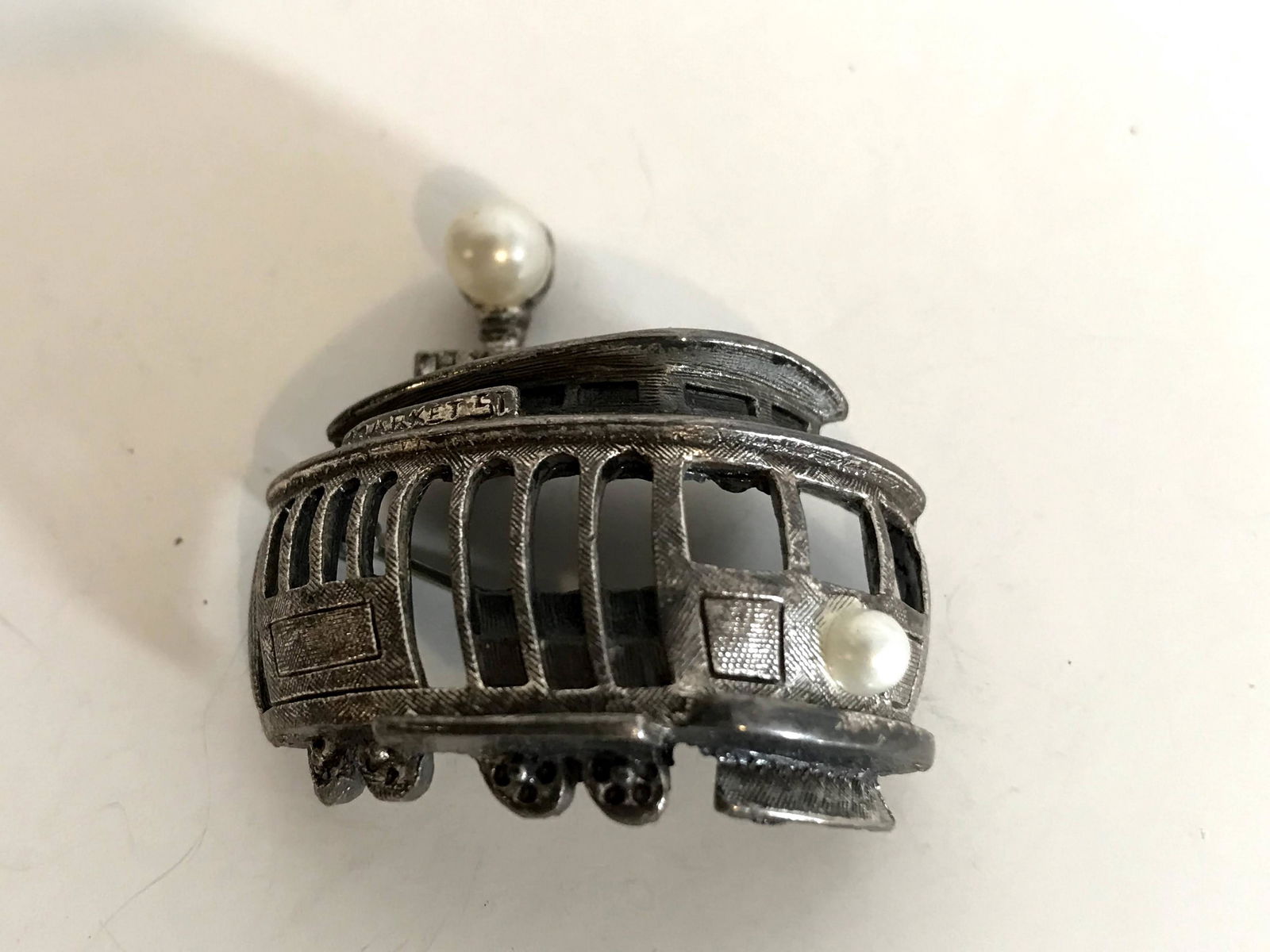 Vtg TORTOLANI Brooch San Francisco Cable Car (1 of 5)