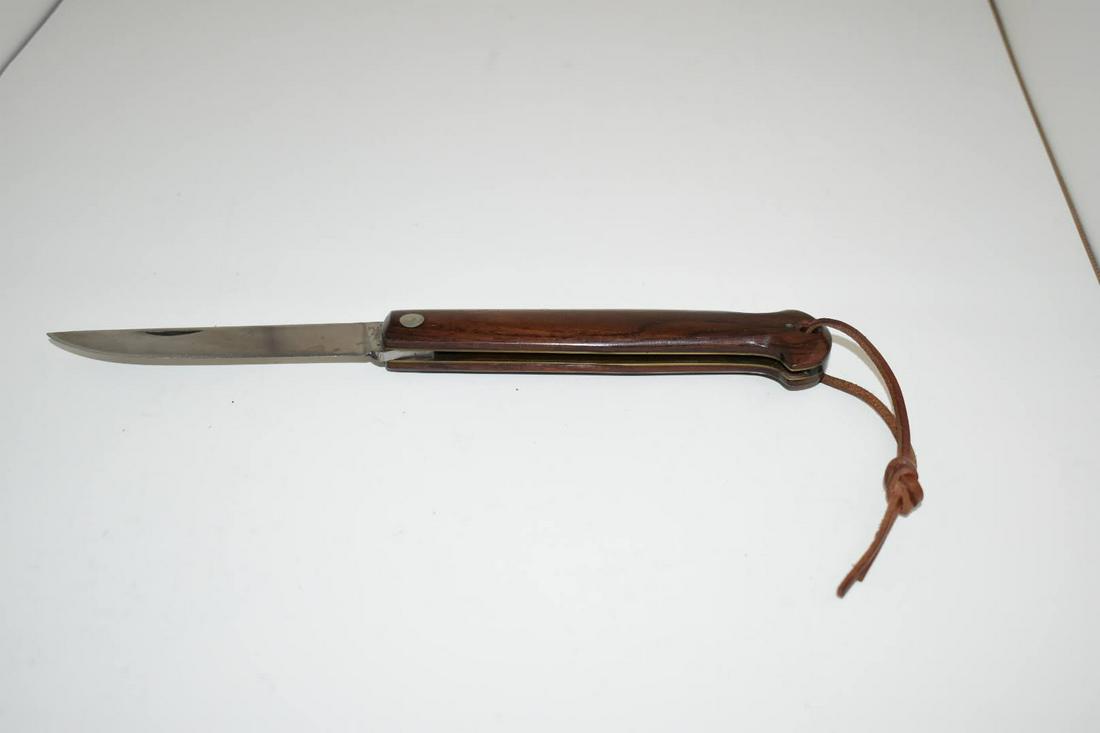 Ka-Bar USA Made mint 1179 wood handled lockback knife (1 of 4)