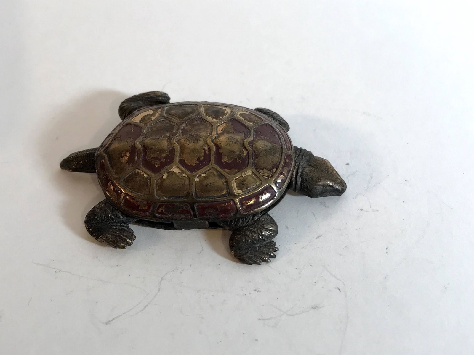 Vintage Brass Turtle Brooch Old (1 of 5)