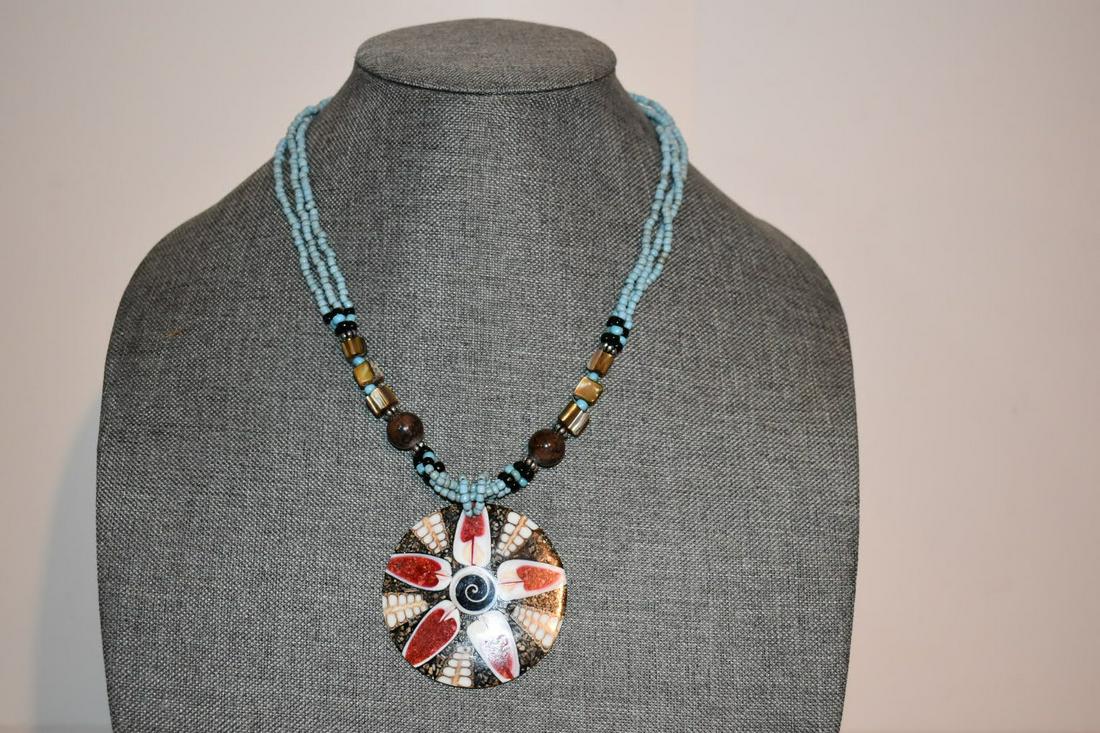 Vintage Beaded Indian Pendant Necklace 19? (1 of 3)