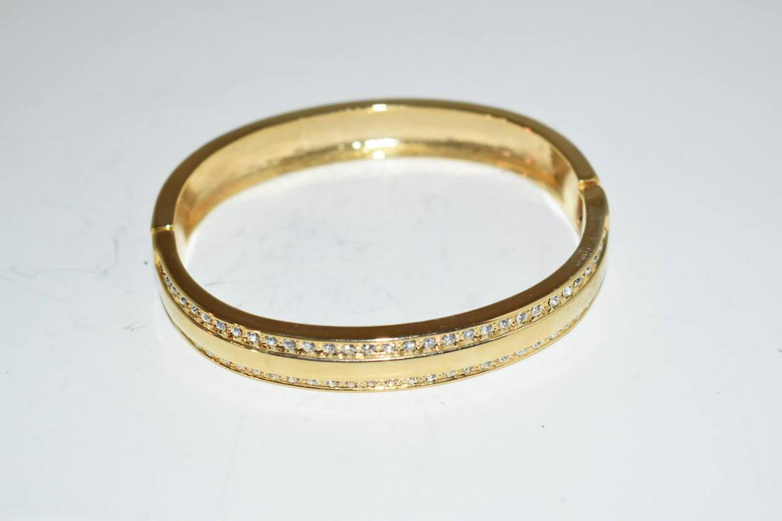 Vintage spring loaded Goldtone Rhinestone Bracelet 2 (1 of 3)