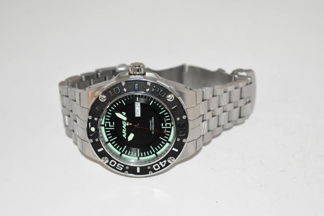 Aragon men's automatic watch. Excellent condition (1 of 6)