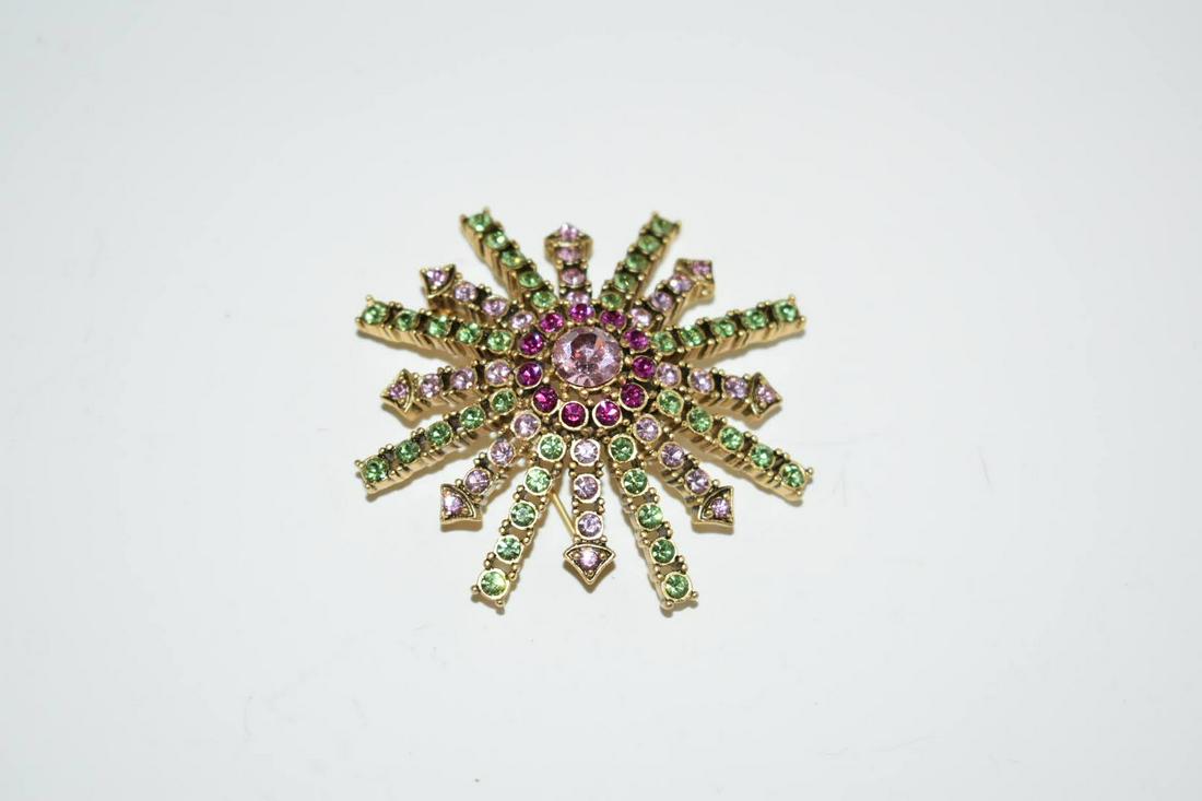 Vintage Goldtone Rhinestone snow flake Brooch (1 of 4)