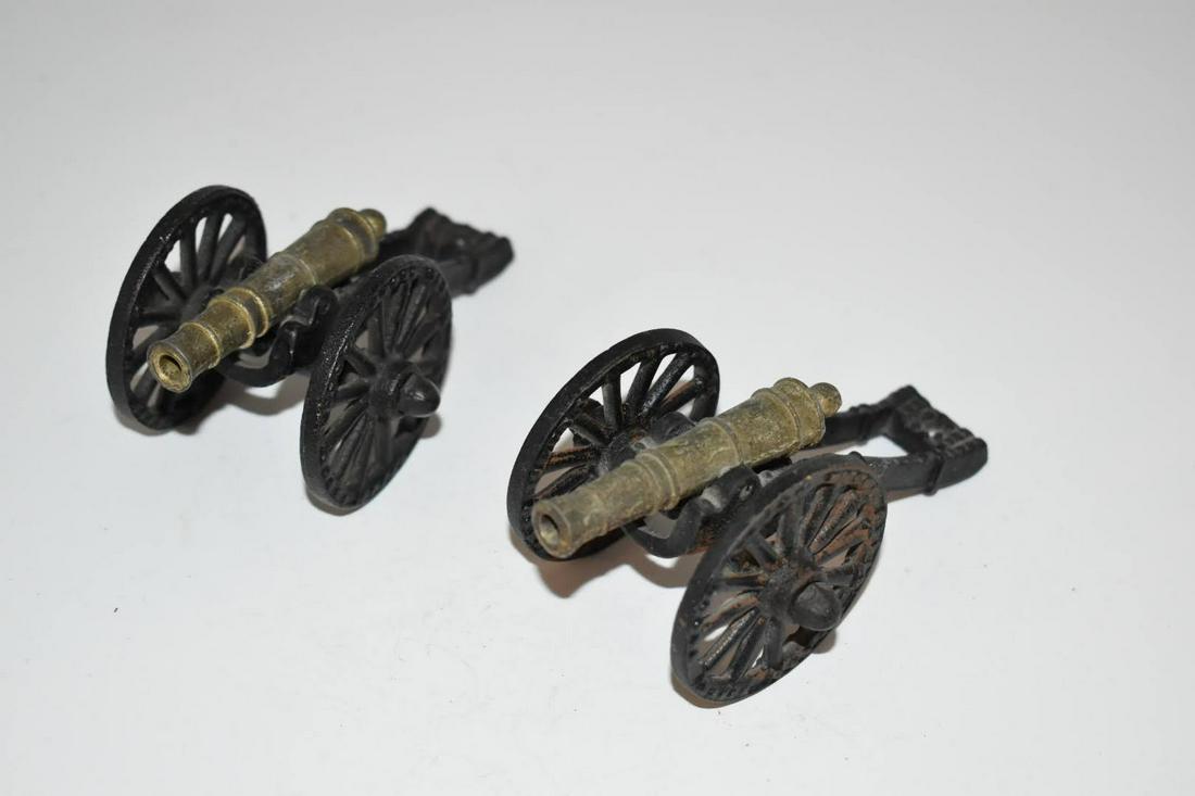 Lot of 2 Vintage Mini Canons USA (1 of 5)