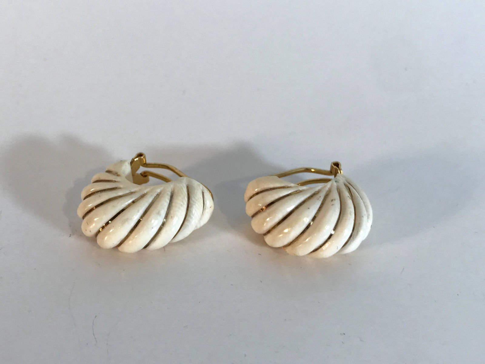 Vintage 14K White Enamel Earrings (1 of 5)