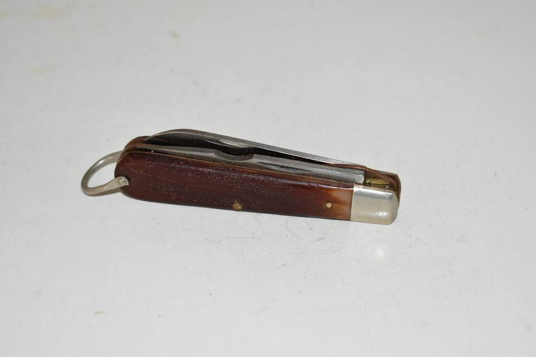 Vintage Craftsman Electrian Pocket Knife 95208: Vintage Craftsman Electrian Pocket Knife 95208 Please view all photos as they are part of the description and condition of this Item, Feel free to contact me with questions or picture requests! Used I