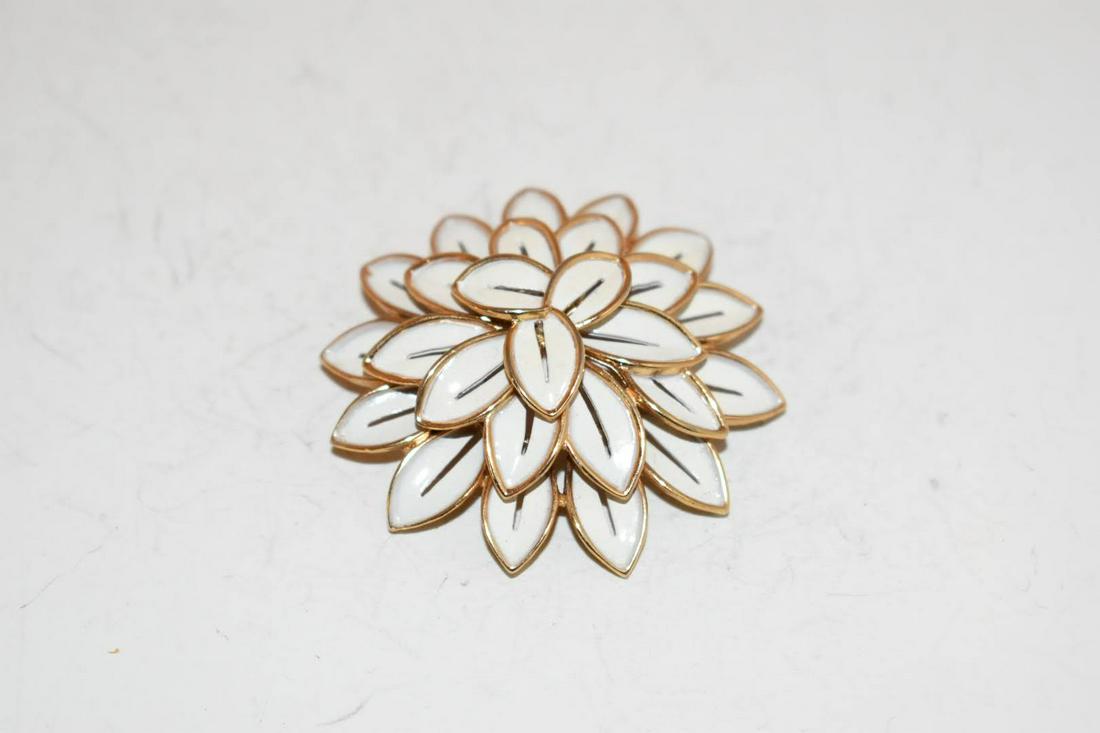 Vintage Trifari white Enamel flower Brooch (1 of 3)