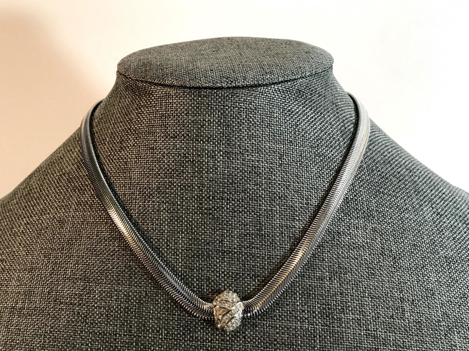 Vintage CHRISTIAN DIOR Silver tone Rhinestones Choker (1 of 5)