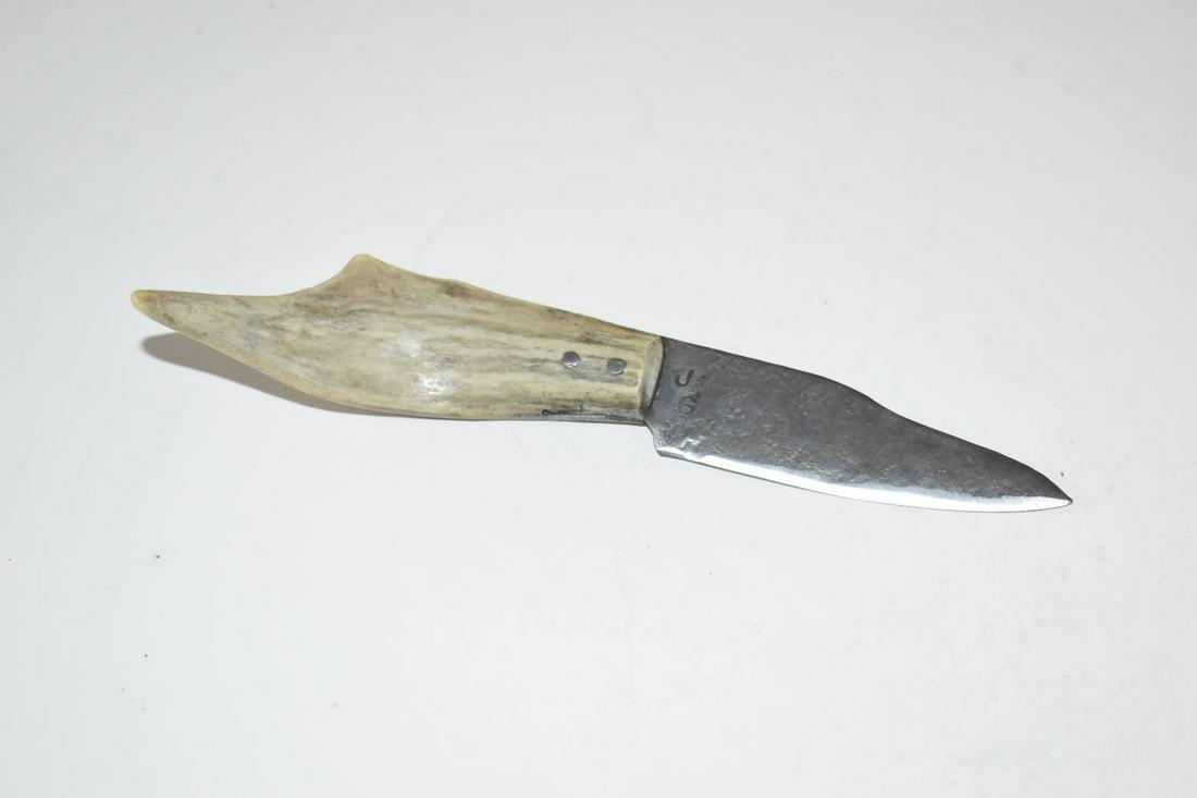 Vintage Deer Antler Spike Knife Marked JG: Vintage Deer Antler Spike Knife Marked JG Please view all photos as they are part of the description and condition of this Item, Feel free to contact me with questions or picture requests! Used Item A