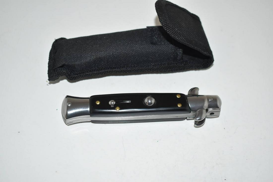 Vintage  AKC ITALIAN Lock Knife (1 of 4)