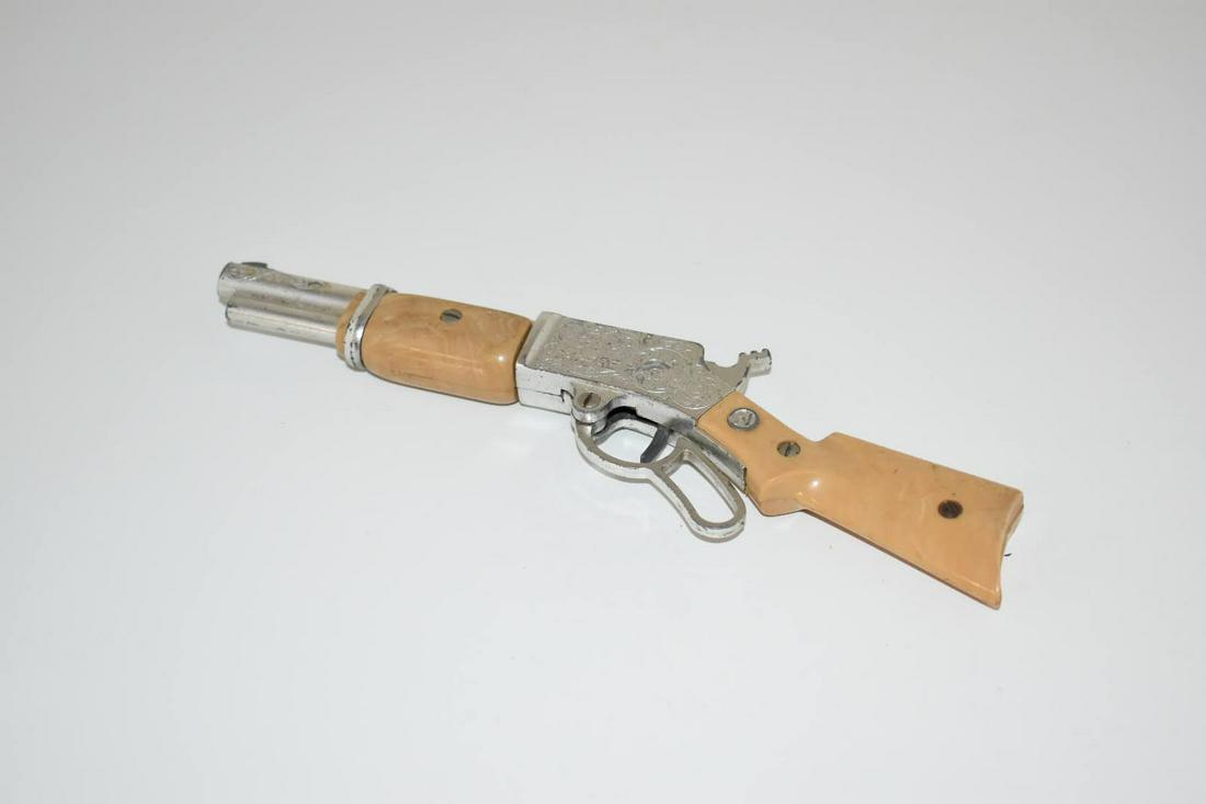Vintage Nichols â€œSpit Fire? Saddle Gun Die Cast Cap Gun Texas 9 3/4? non working: Vintage Nichols â€œSpit Fire” Saddle Gun Die Cast Cap Gun Texas 9 3/4” non working Please view all photos as they are part of the description and condition of this Item, Feel free to c