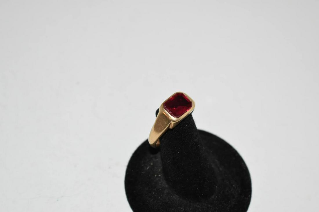 Vintage 14k Yellow Gold Mens Ring Synthetic Ruby sz 11 (1 of 5)