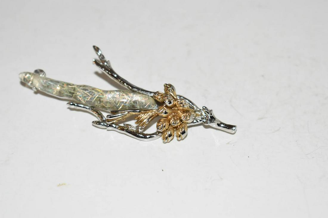 Vintage Silvertone Leaf Brooch 3 1/4" (1 of 3)