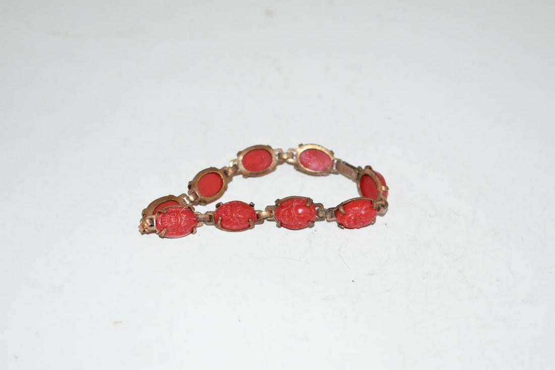 Vintage Copper Red Beaded Bracet 2": Vintage Copper Red Beaded Bracet 2" Please view all photos as they are part of the description and condition of this Item, Feel free to contact me with questions or picture requests! Used Item AS IS