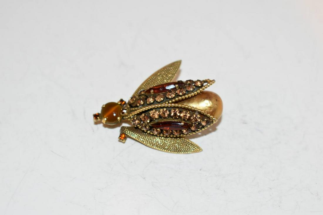 Vintage rhinestone goldtone bug Brooch (1 of 3)