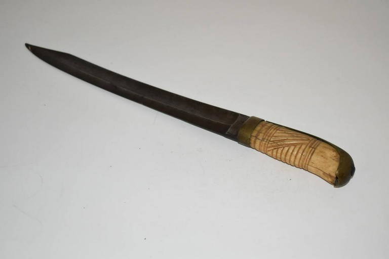 Vintage Berger Paris Engraved Knife 12" Blade (1370QR) on Apr 17, 2022