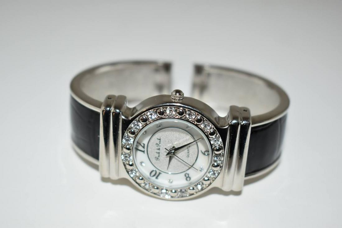 Peck and peck watch sale