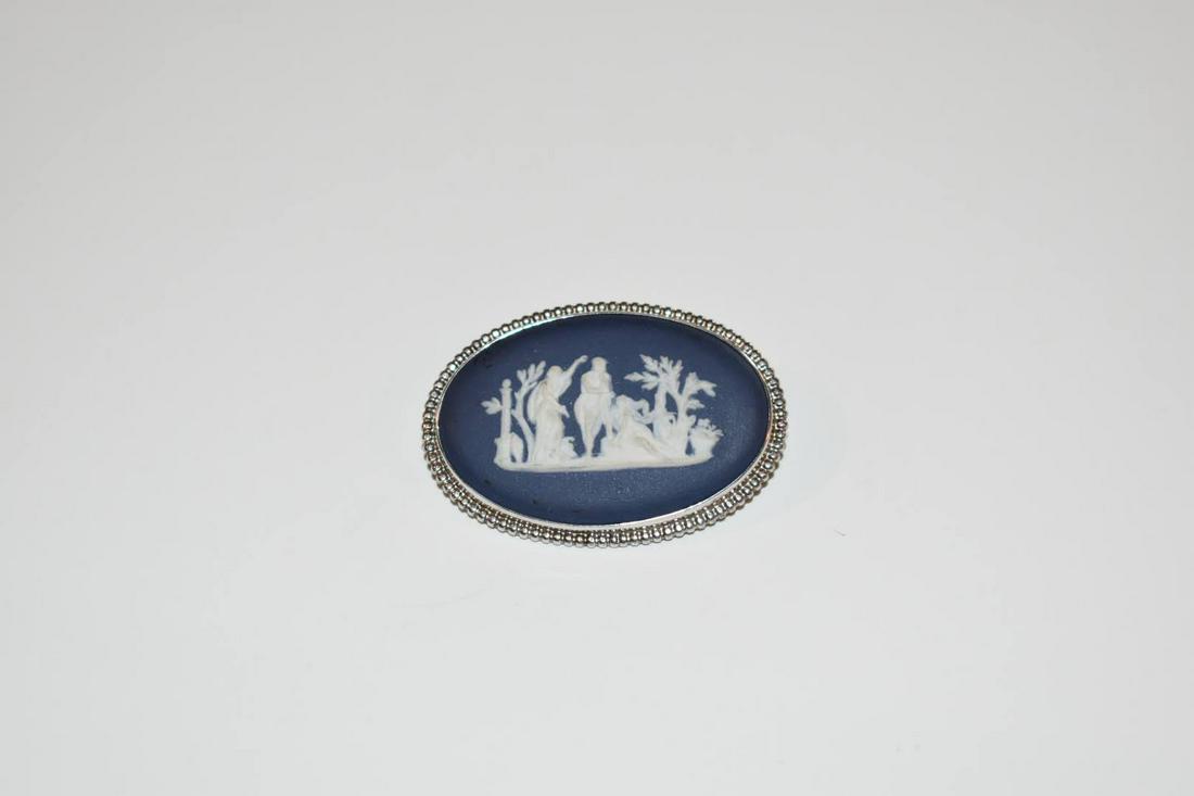 Vintage Blue Jasperware Wedgwood Cameo Pin Brooch 1 3/4 in: Vintage Blue Jasperware Wedgwood Cameo Pin Brooch 1 3/4 in Please view all photos as they are part of the description and condition of this Item, Feel free to contact me with questions or picture requ