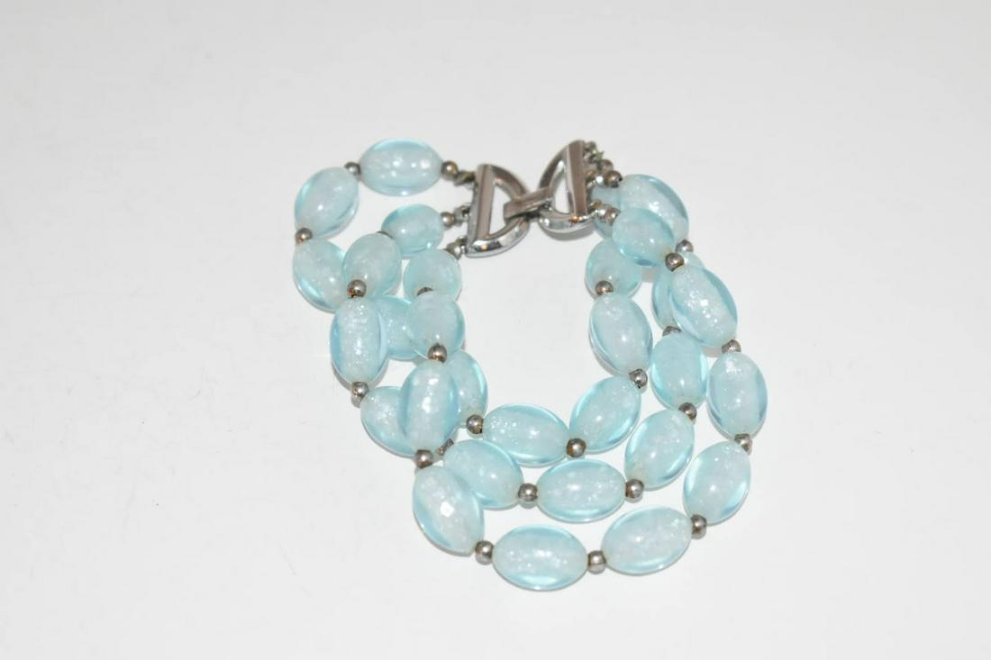 Vintage Signed Trifari Triple Multi Strand Blue Lucite Swirl Art Bead Bracelet 7 1/4" (1 of 4)
