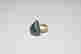 item-131952850=3