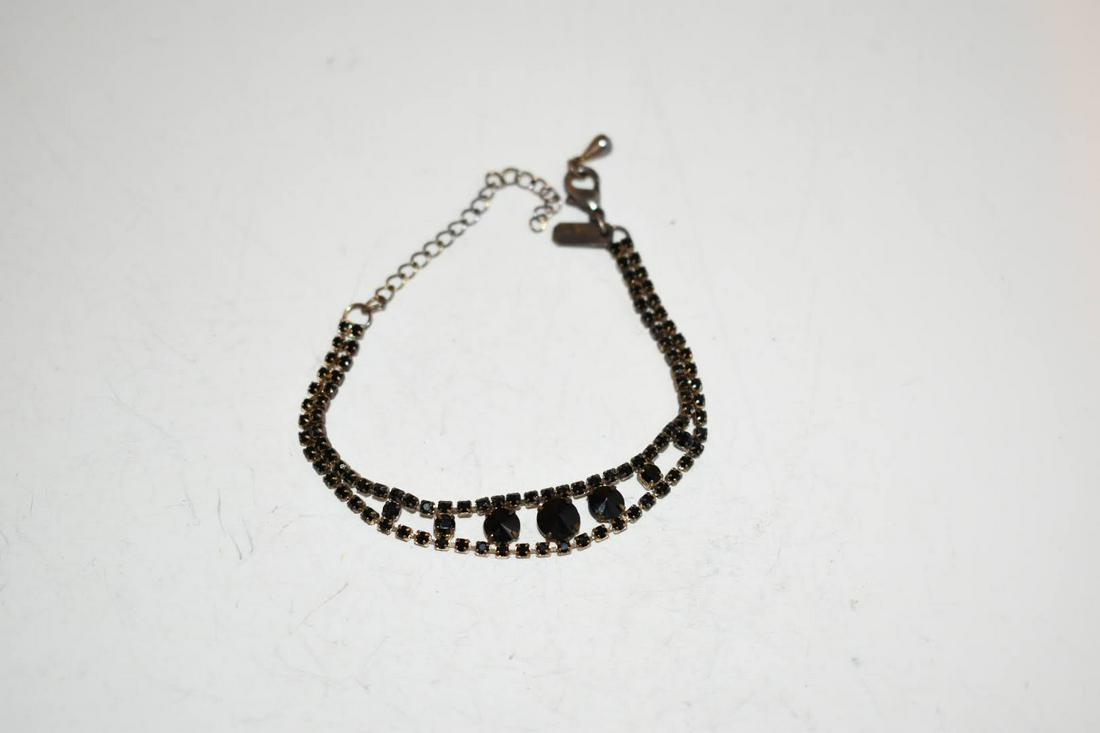 Vintage Sterling Silver Rhinestone Bracelet 2 1/2" (1 of 3)